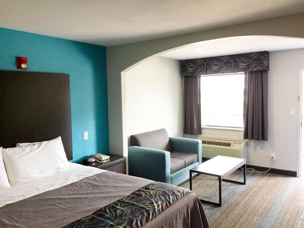 Americas Best Value Inn & Suites Mont Belvieu Houston Eldon Exterior photo